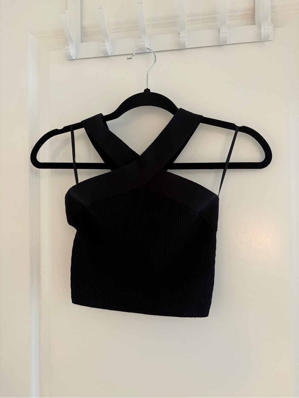 Babaton Black Cross-Front Ribbed Crop Top